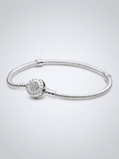 Pandora Moments Logo Clásico