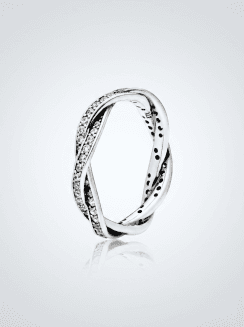 Anillo Líneas Entrelazadas Brillantes