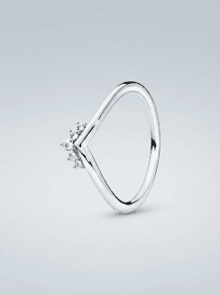 Anillo Deseo Clásico con Tiara